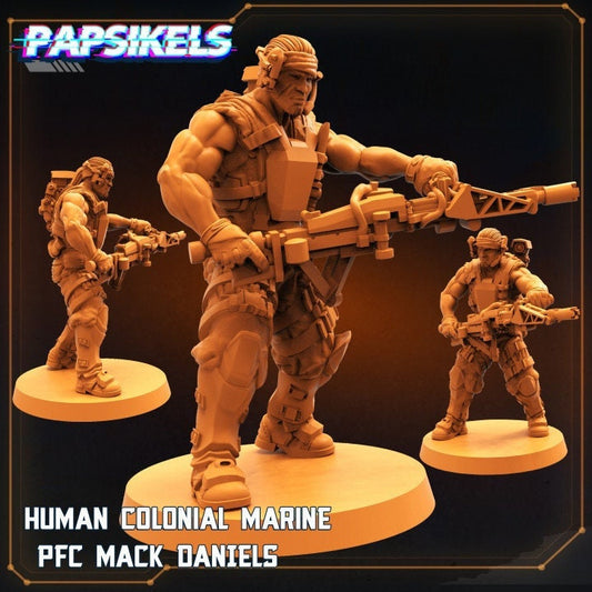 Human colonial marine PFC Mack Daniels  , Papsikels