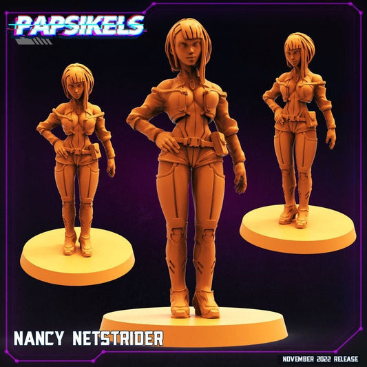 Cyberpunks Edge runners Nancy Netsrider (Lucy), Papsikels, resin model